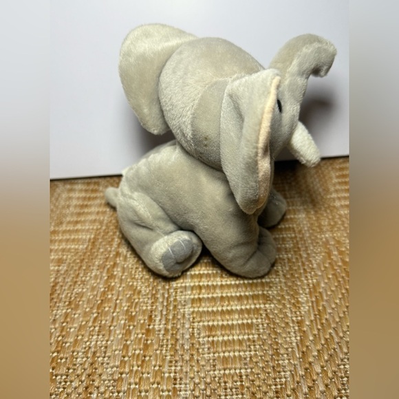 Barnum Animal Crackers Vintage 7" Elephant Stuffed Animal, Plush - Picture 6 of 9